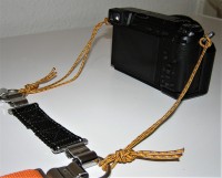Vorschau: CS-Gurtadapter an Kameragurt Vorschau: CS-Gurtadapter an Kameragurt
