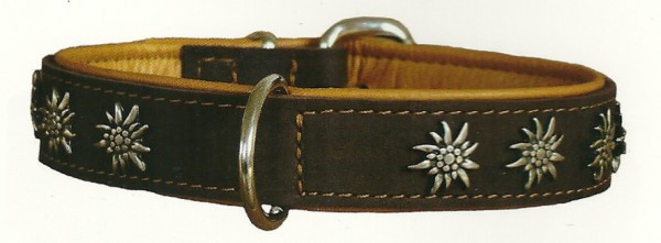 Nietenhalsband 'Edelweiß' mit Softleder gefüttert / Hundehalsband aus Leder