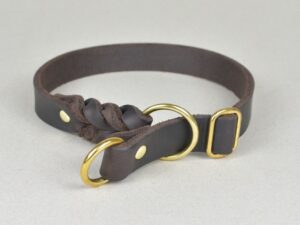 Fettlederhalsband mit Zugstopp variabel geflochten Messing