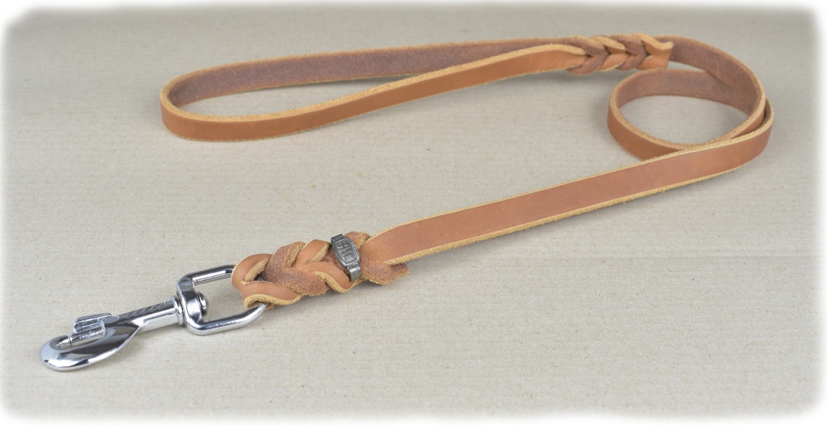 Fettlederleine,geflochten, mit Handschlaufe, cognac, Karabiner verchromt