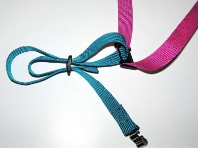 T Gurtverbindung mit Doppelschieber einschlaufen